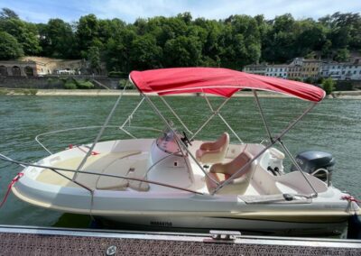 bateau avec permis à Lyon