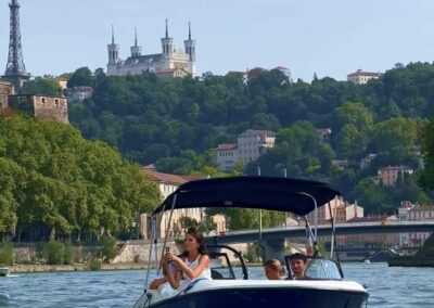 une promenade en bateau à Lyon au départ de Rochetaillée sur Saône
